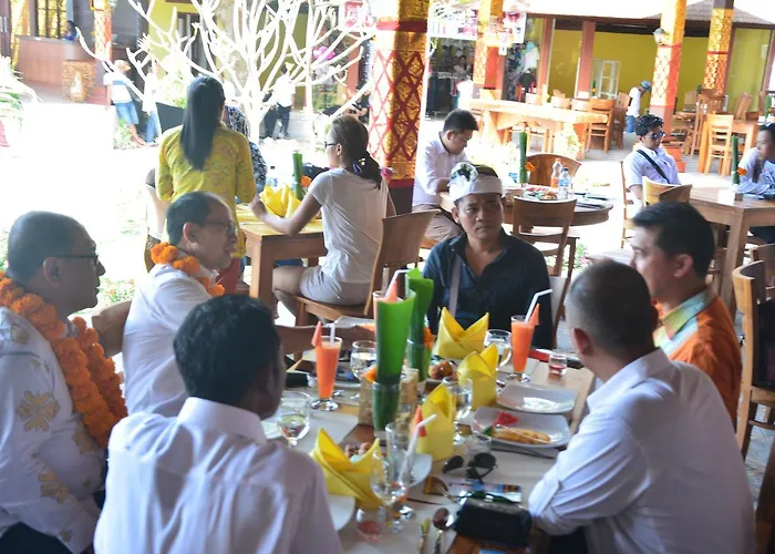 Hotel Caspla Beach Resto And Bar Nusa Penida