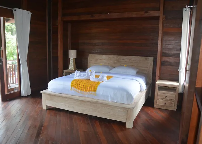 Hotel Caspla Beach Resto And Bar