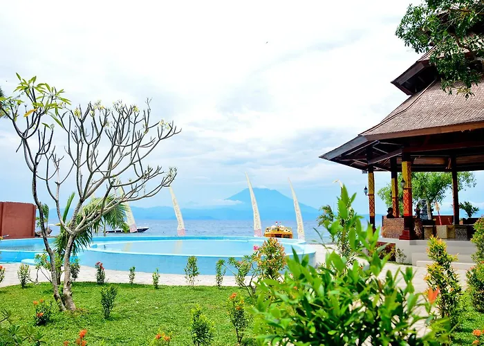 Hotel Caspla Beach Resto And Bar 3*